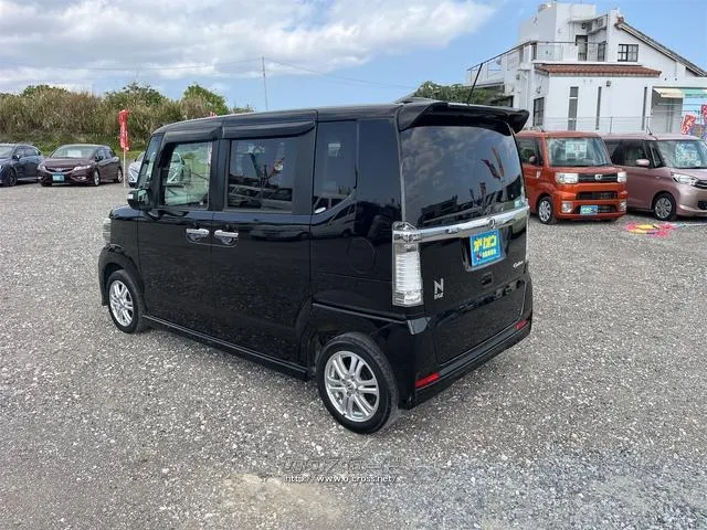 ホンダ N-BOX