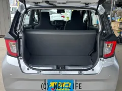 ダイハツ ミライース