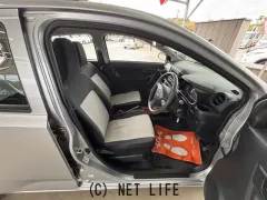 ダイハツ ミライース