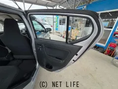 ダイハツ ミライース