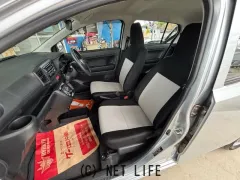 ダイハツ ミライース