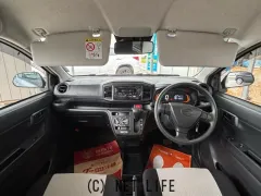 ダイハツ ミライース