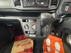 ダイハツ ミライース