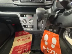 ダイハツ ミライース