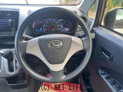 ダイハツ ムーヴ