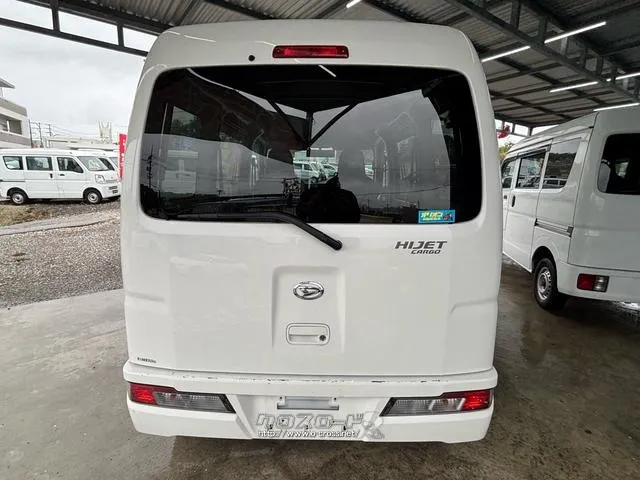 ダイハツ ハイゼットカーゴ