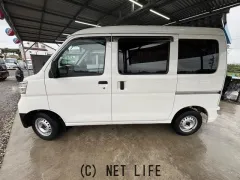 ダイハツ ハイゼットカーゴ