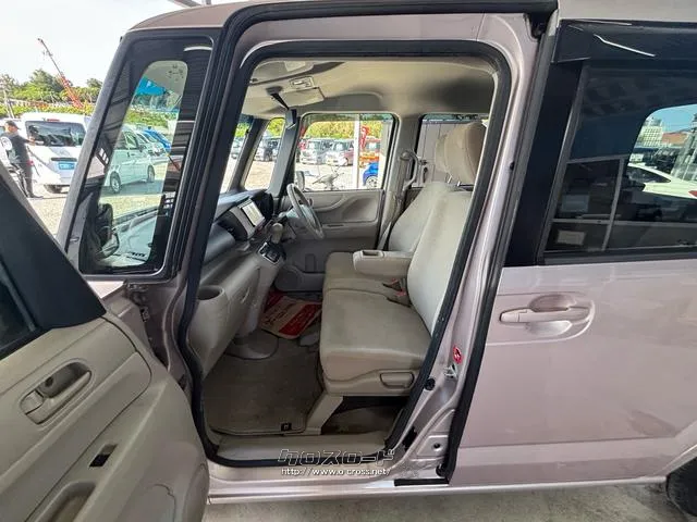 ホンダ N-BOX