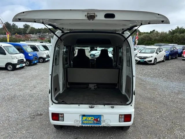 日産 NV100クリッパー