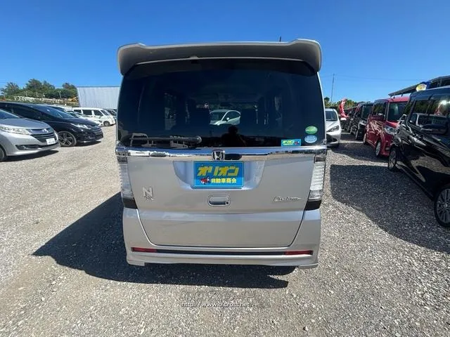 ホンダ N-BOX