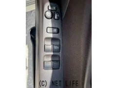 三菱 デリカD：2