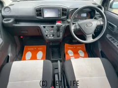 ダイハツ ミライース