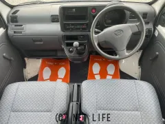 ダイハツ ハイゼットカーゴ