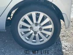 ダイハツ ミライース