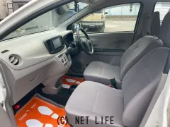 ダイハツ ミライース