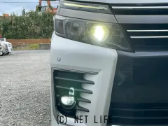 トヨタ ヴォクシー