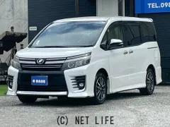 トヨタ ヴォクシー