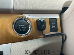 トヨタ エスティマ