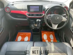 ダイハツ キャスト