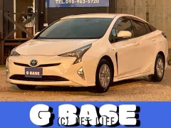 トヨタ プリウス