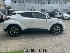 トヨタ C-HR