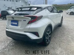 トヨタ C-HR