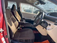 トヨタ シエンタ