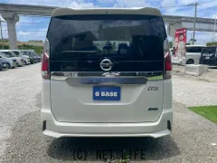 日産 セレナ