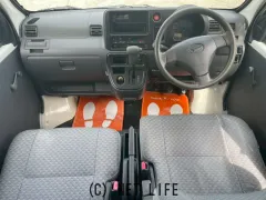 ダイハツ ハイゼットカーゴ