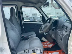 ダイハツ ハイゼットカーゴ