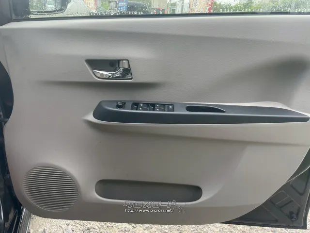 ダイハツ ミライース