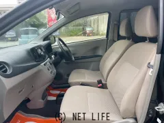 ダイハツ ミライース