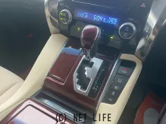 トヨタ ヴェルファイア