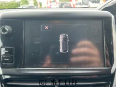 プジョー 208