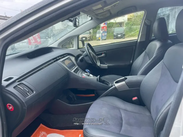 トヨタ プリウス