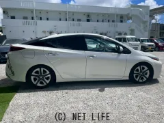 トヨタ プリウスPHV