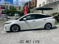 トヨタ プリウスPHV