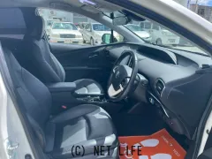 トヨタ プリウスPHV