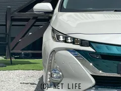 トヨタ プリウスPHV