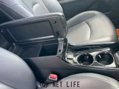 トヨタ プリウスPHV