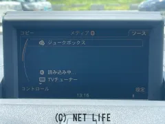 アウディ A1