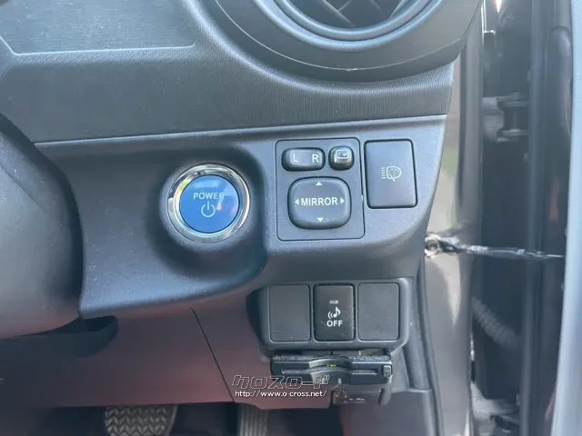 トヨタ アクア