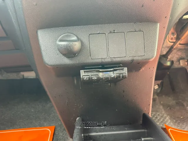 ダイハツ ミライース