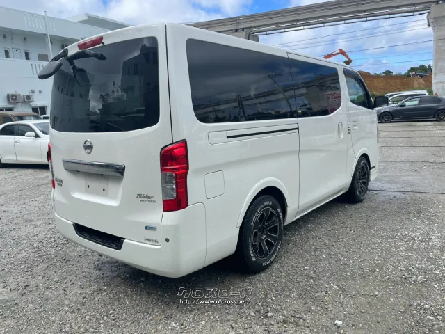 日産 NV350キャラバン