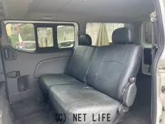日産 NV350キャラバン