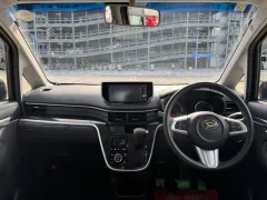 ダイハツ ムーヴ