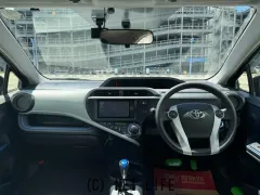 トヨタ アクア