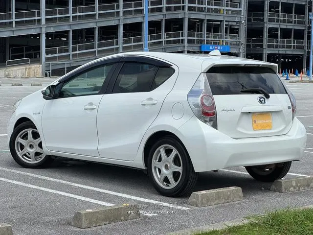 気になる点などあればお気軽にお問合せ下さい! トヨタ アクア