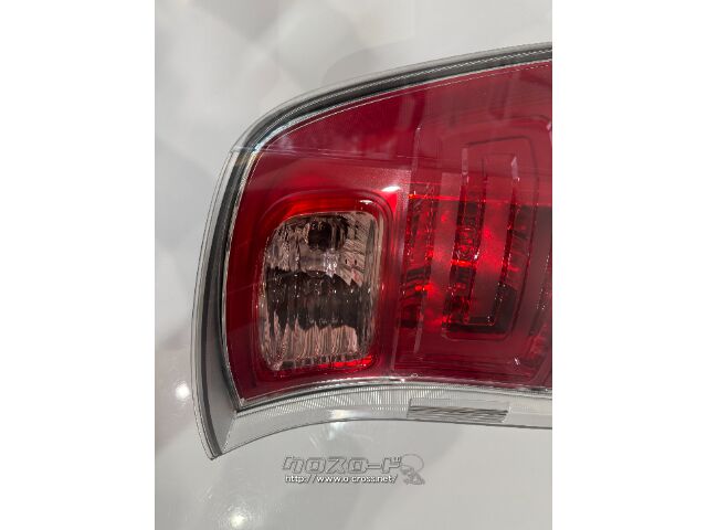 DBA-RK1,RK2 ホンダ ステップワゴン 純正 左右テールライト 電装系・RK1 RK2 ホンダ ステップワゴン 純正 左テールライト