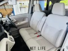 ダイハツ ムーヴ